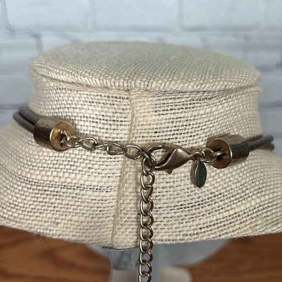 Chico’s Brass hammered pendant w/beaded accent on 17” leather strap & expander - Picture 4 of 7